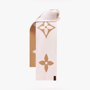 Louis Vuitton Medallion Scarf
